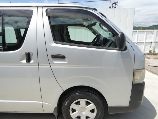 Toyota HIACE VAN 2004-11 7809758-14