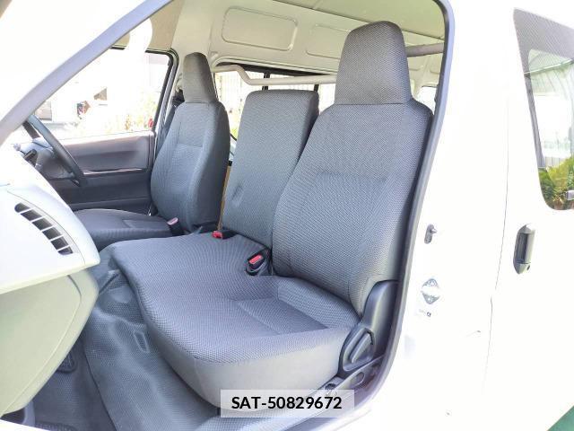 Toyota HIACE VAN 2013-03 7809852-10
