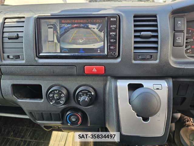 Toyota HIACE VAN 2024-05 7809924-11
