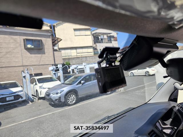 Toyota HIACE VAN 2024-05 7809924-14