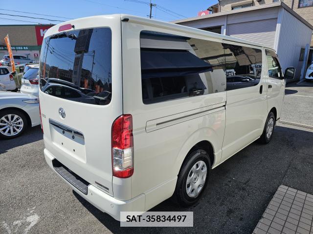 Toyota HIACE VAN 2024-05 7809924-3