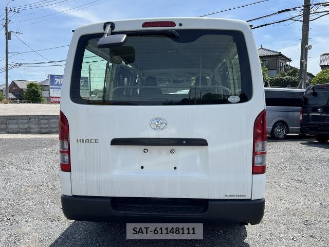 Toyota HIACE VAN 2015-03 7810069-11