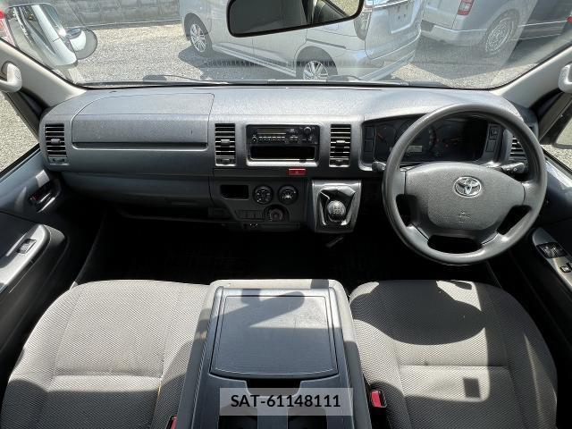 Toyota HIACE VAN 2015-03 7810069-3