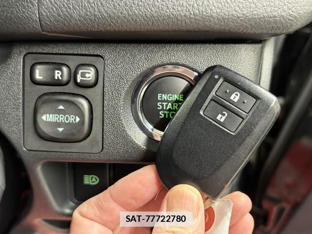 Toyota HIACE VAN 2024-07 7810163-8