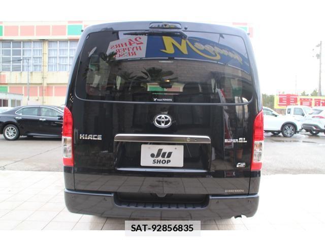 Toyota HIACE VAN 2025-12 7810675-10