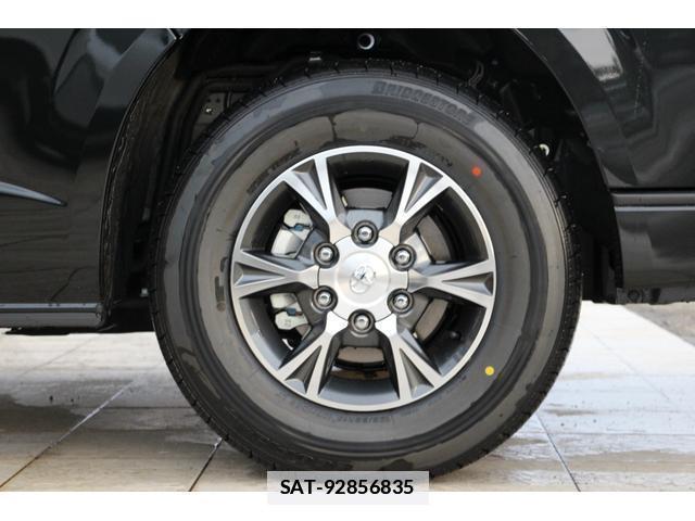Toyota HIACE VAN 2025-12 7810675-18