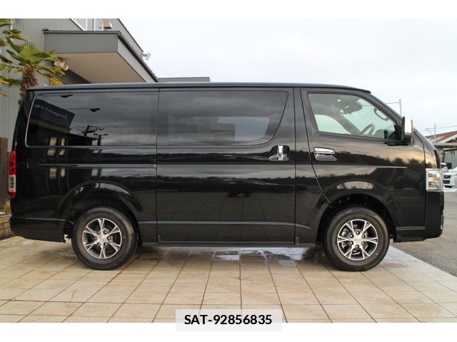 Toyota HIACE VAN 2025-12 7810675-3