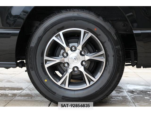 Toyota HIACE VAN 2025-12 7810675-8