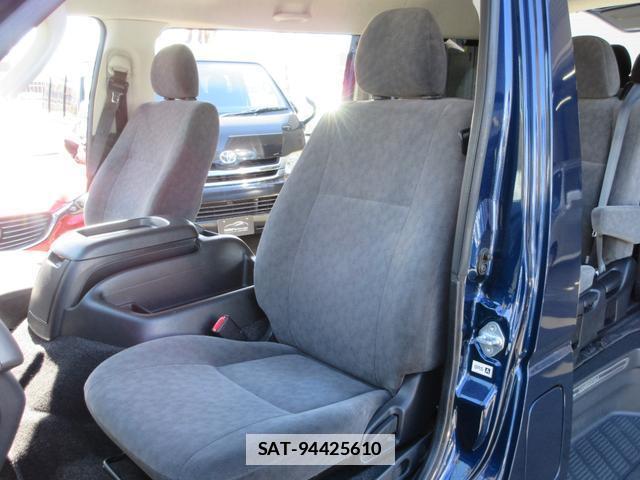 Toyota HIACE WAGON 2011-09 7794823-10