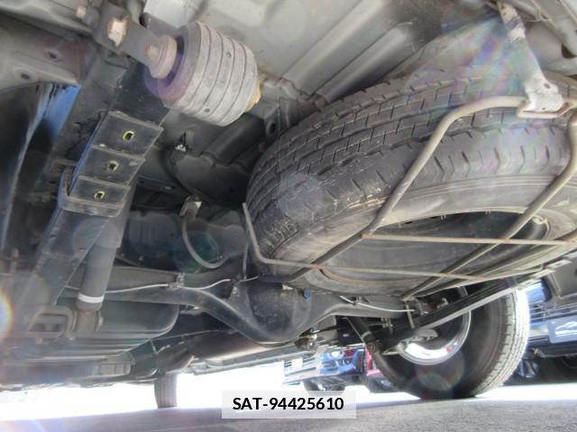 Toyota HIACE WAGON 2011-09 7794823-18
