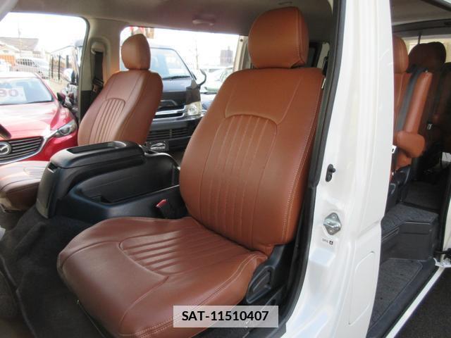 Toyota HIACE WAGON 2011-12 7794824-11