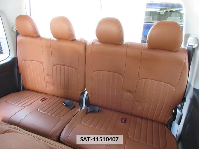 Toyota HIACE WAGON 2011-12 7794824-15