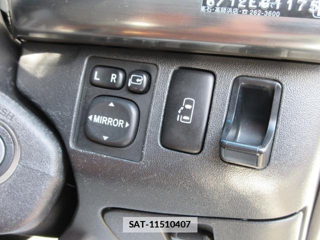 Toyota HIACE WAGON 2011-12 7794824-18