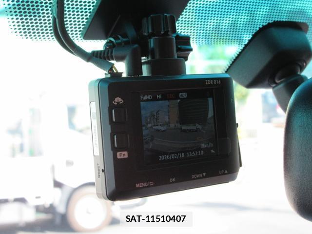 Toyota HIACE WAGON 2011-12 7794824-6