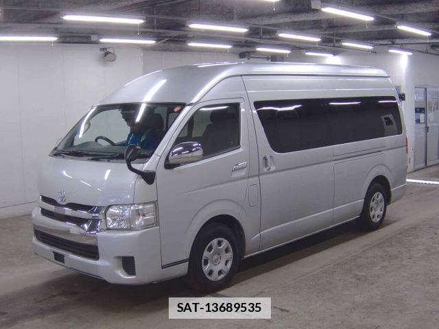 Toyota HIACE WAGON 2019-11 7795061-4