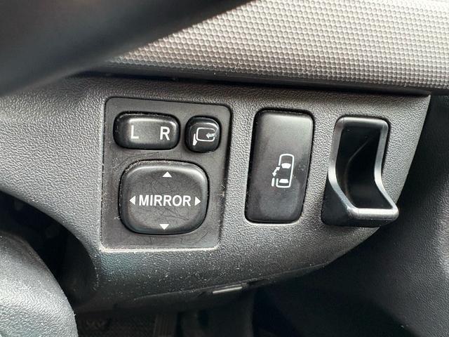 Toyota HIACE WAGON 2005-04 7795993-6