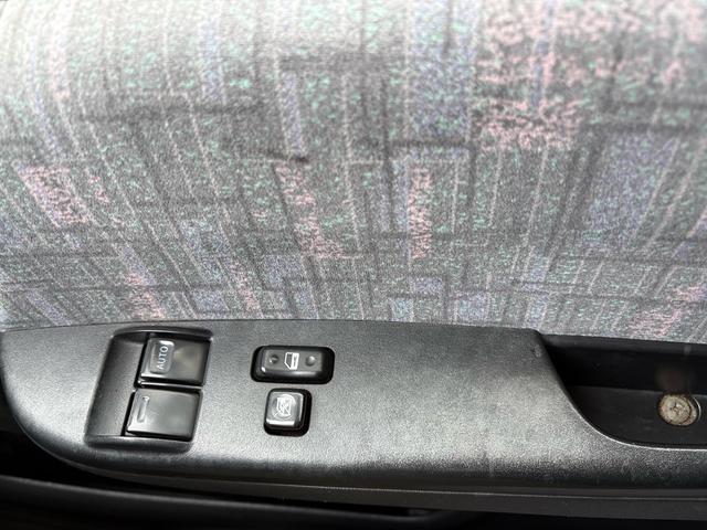 Toyota HIACE WAGON 2005-04 7795993-7
