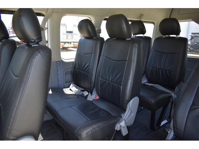 Toyota HIACE WAGON 2005-10 7796535-12