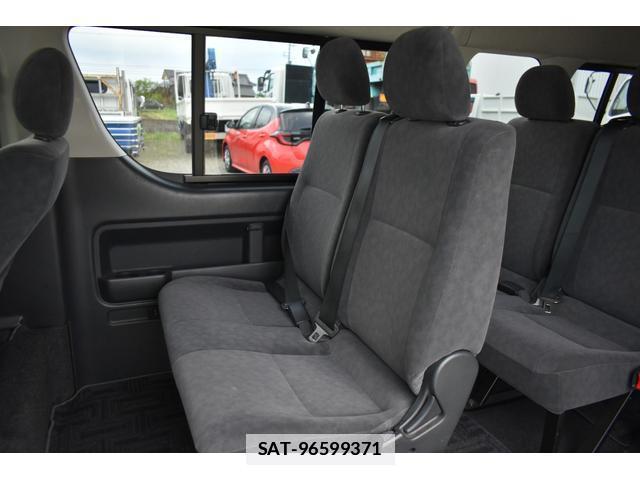 Toyota HIACE WAGON 2012-05 7796550-15