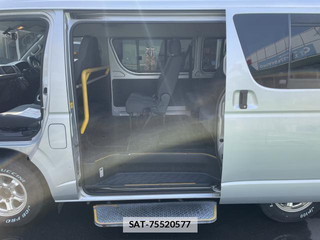 Toyota HIACE WAGON 2012 7797325-18