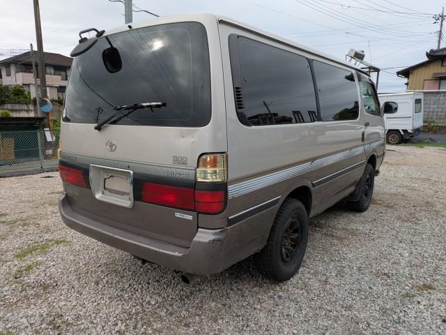 Toyota HIACE WAGON 1999-03 7797405-1