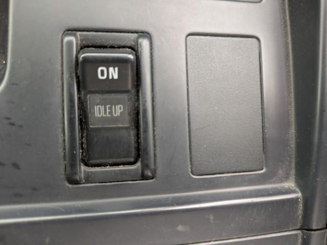 Toyota HIACE WAGON 1999-03 7797405-13