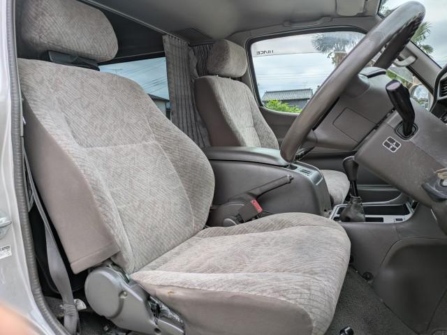 Toyota HIACE WAGON 1999-03 7797405-3