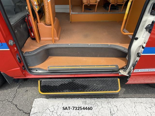 Toyota HIACE WAGON 2006-03 7800903-18