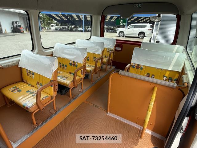 Toyota HIACE WAGON 2006-03 7800903-6