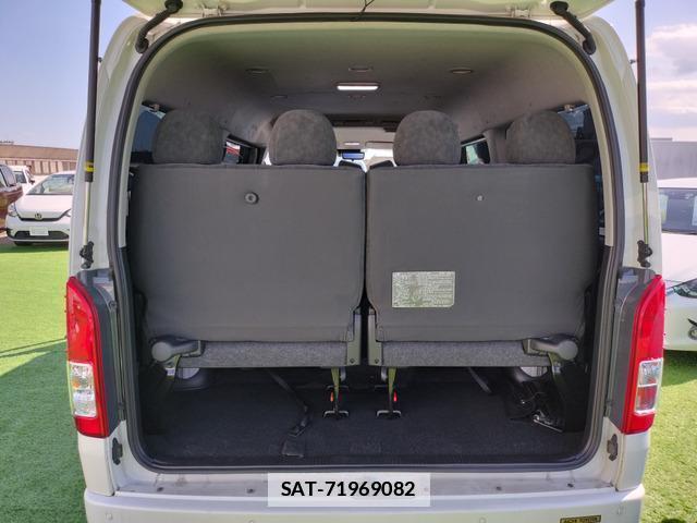 Toyota HIACE WAGON 2022-11 7802342-15