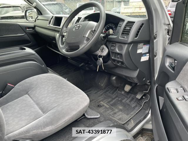 Toyota HIACE WAGON 2014-03 7804011-15