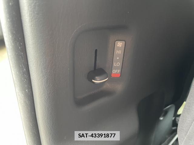 Toyota HIACE WAGON 2014-03 7804011-7