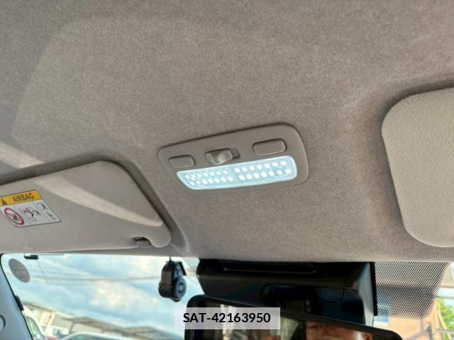 Toyota HIACE WAGON 2023-11 7804052-15