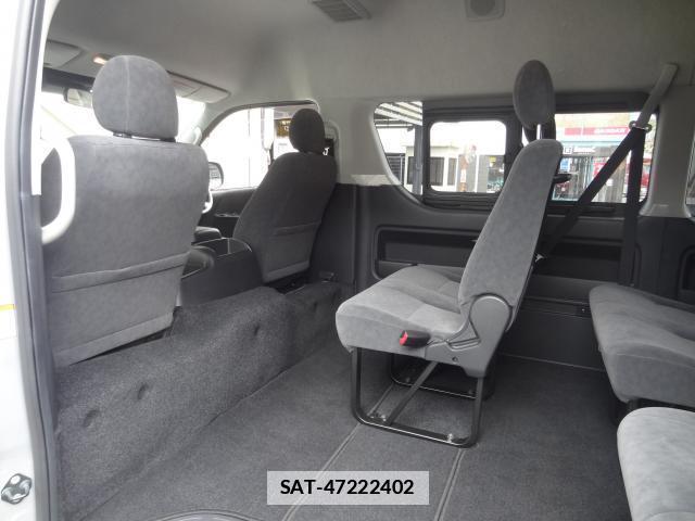 Toyota HIACE WAGON 2019-09 7805201-15