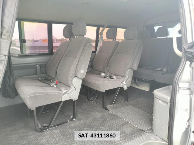 Toyota HIACE WAGON 2010-04 7805376-12