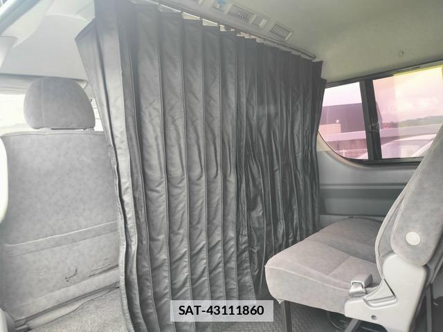 Toyota HIACE WAGON 2010-04 7805376-7