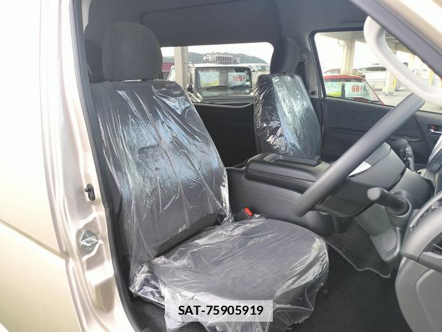 Toyota HIACE WAGON 2025-04 7805396-14