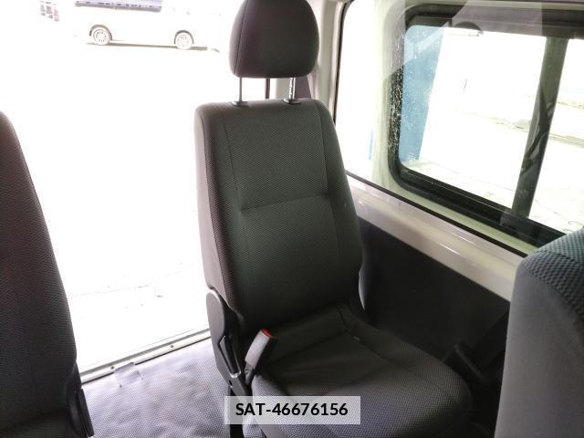 Toyota HIACE WAGON 2012-06 7805712-18