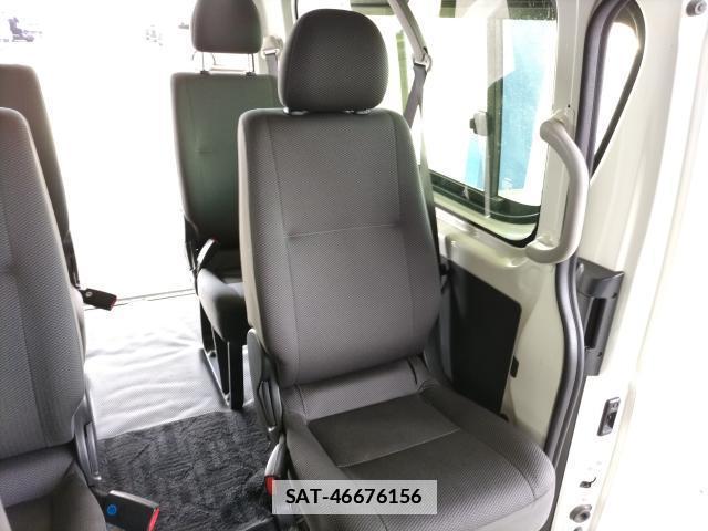 Toyota HIACE WAGON 2012-06 7805712-19
