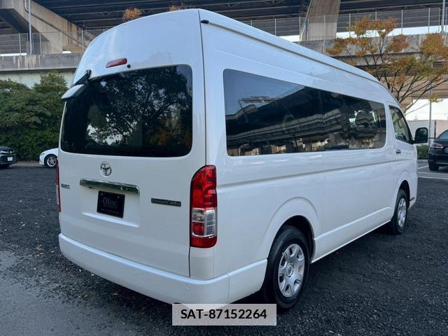 Toyota HIACE WAGON 2025-06 7805963-1