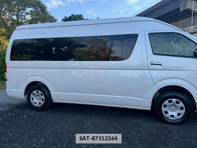 Toyota HIACE WAGON 2025-06 7805963-15