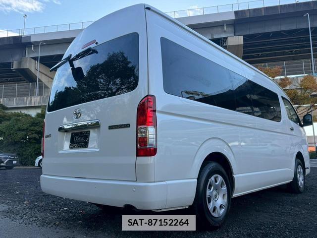 Toyota HIACE WAGON 2025-06 7805963-16