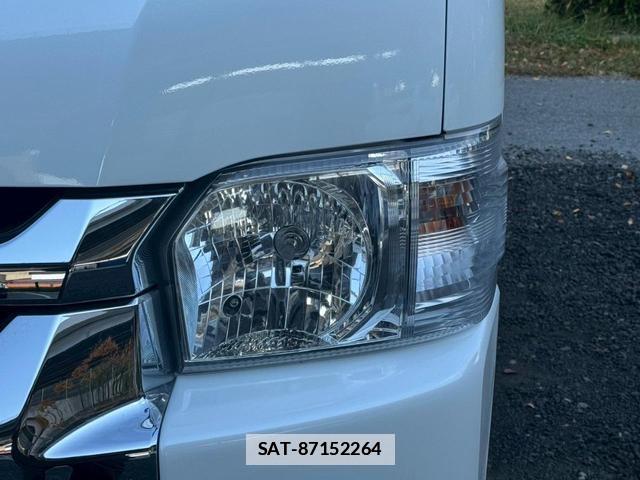 Toyota HIACE WAGON 2025-06 7805963-3