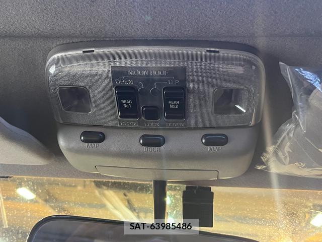 Toyota HIACE WAGON 1995-04 7806389-18