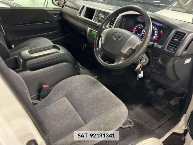 Toyota HIACE WAGON 2017-01 7807217-2