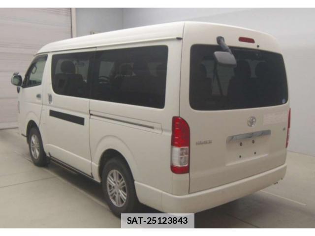 Toyota HIACE WAGON 2020-03 7807632-4
