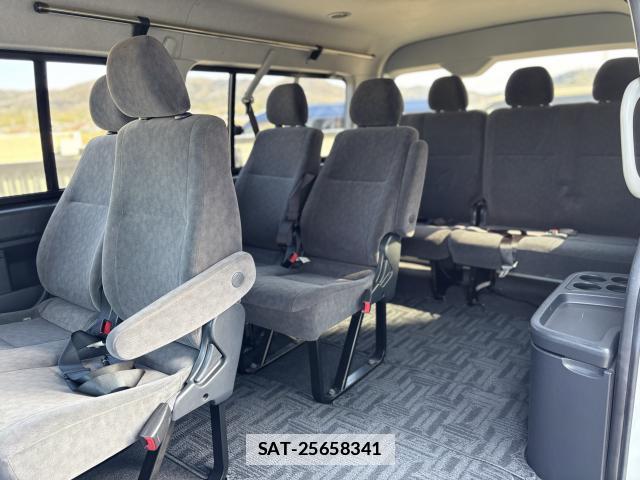 Toyota HIACE WAGON 2011-06 7808076-8