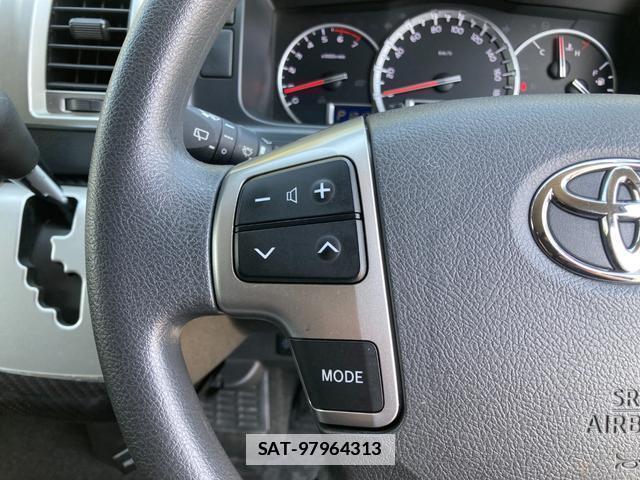 Toyota HIACE WAGON 2017-07 7808301-11