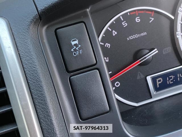 Toyota HIACE WAGON 2017-07 7808301-15