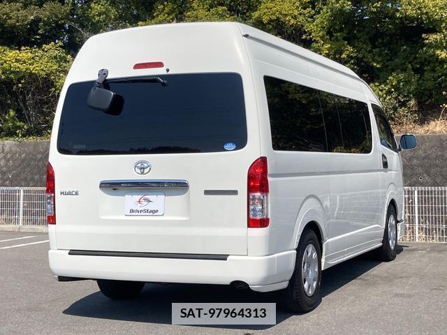 Toyota HIACE WAGON 2017-07 7808301-3
